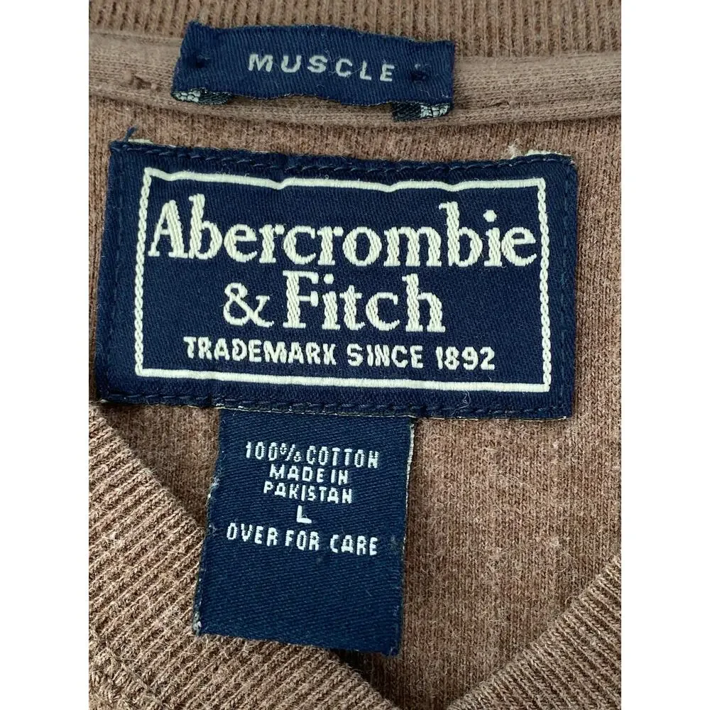 Abercrombie & Fitch Ribbed Muscle V Neck Long Sleeve Top Mens L Commando Neutral